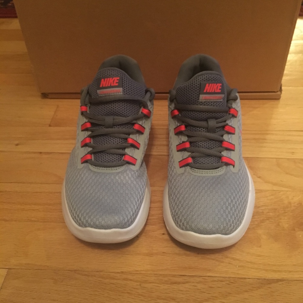 Nike Lunarconverge Women's Running Trainer Sz 8